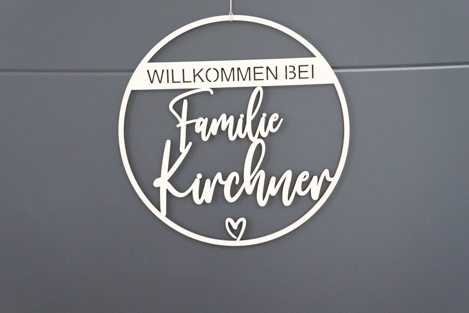 Türkranz mit personalisierten Familiennamen für innen und außen - HOLZKINO